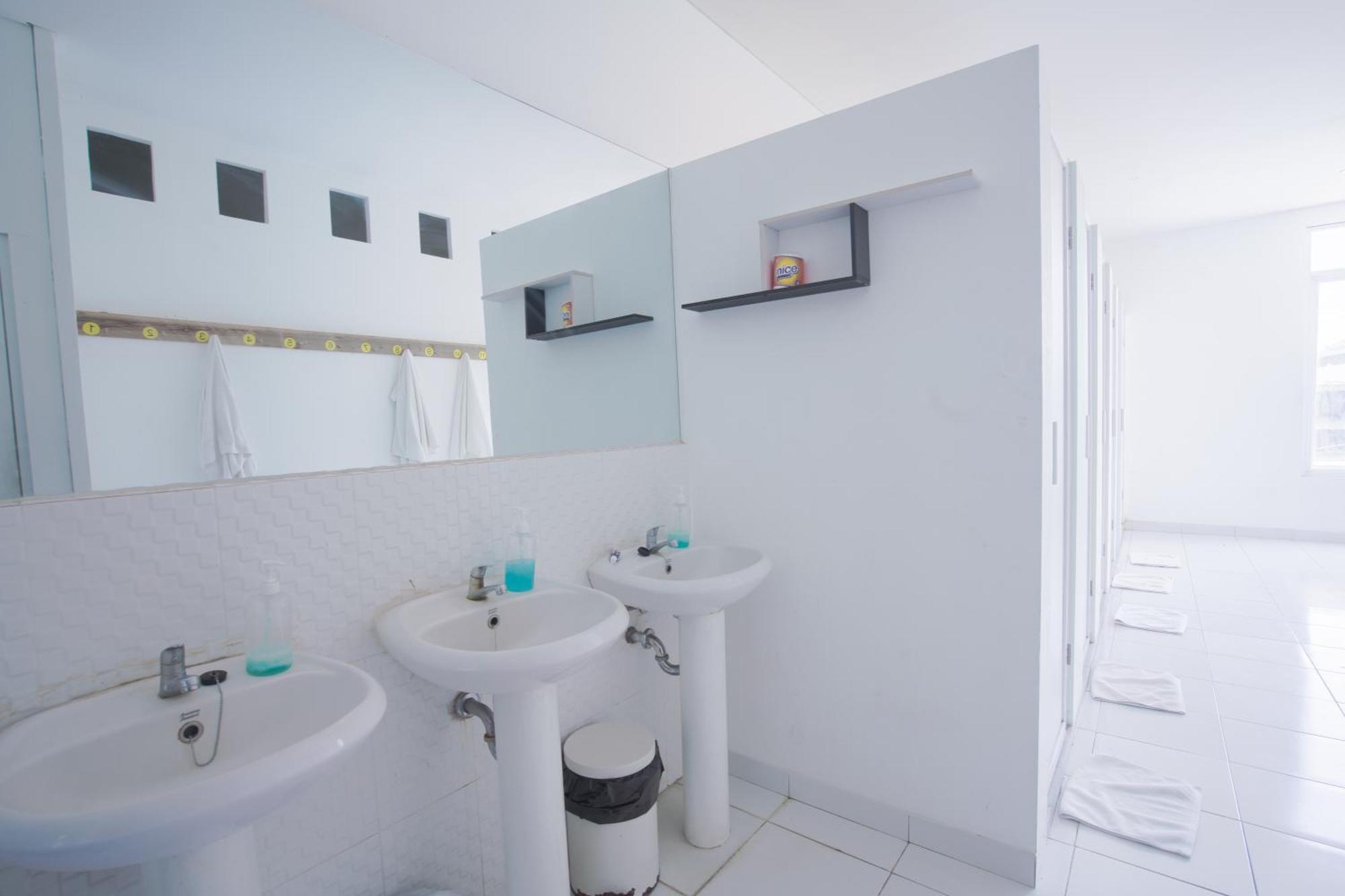 Capsule Inn Bali Legian Exterior foto